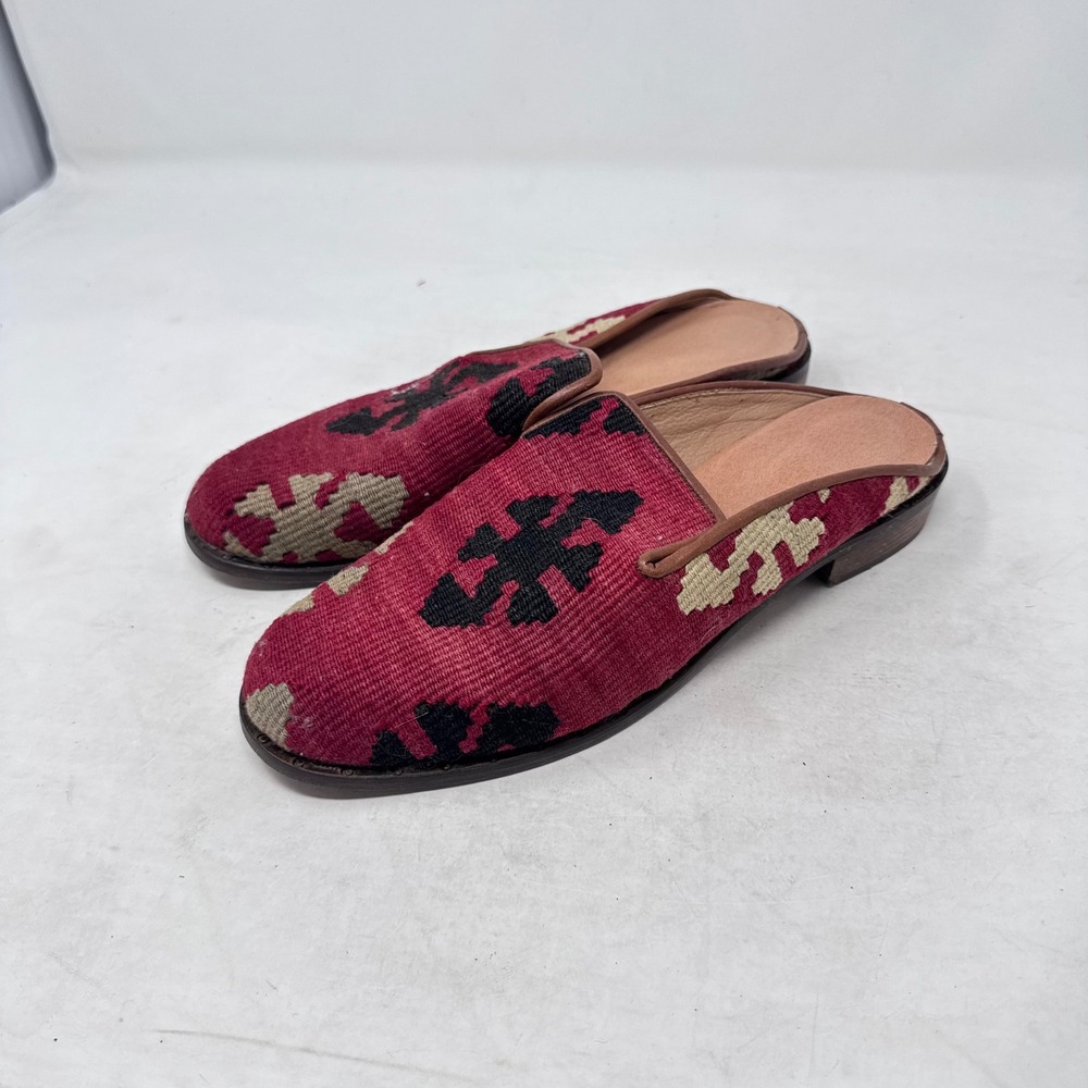 Unbranded Kilim Mules Red Size 4 Bohemian Handcrafted Turkish Slides